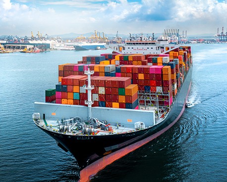 Container ship at sea — SEA DRAGON marine logistics